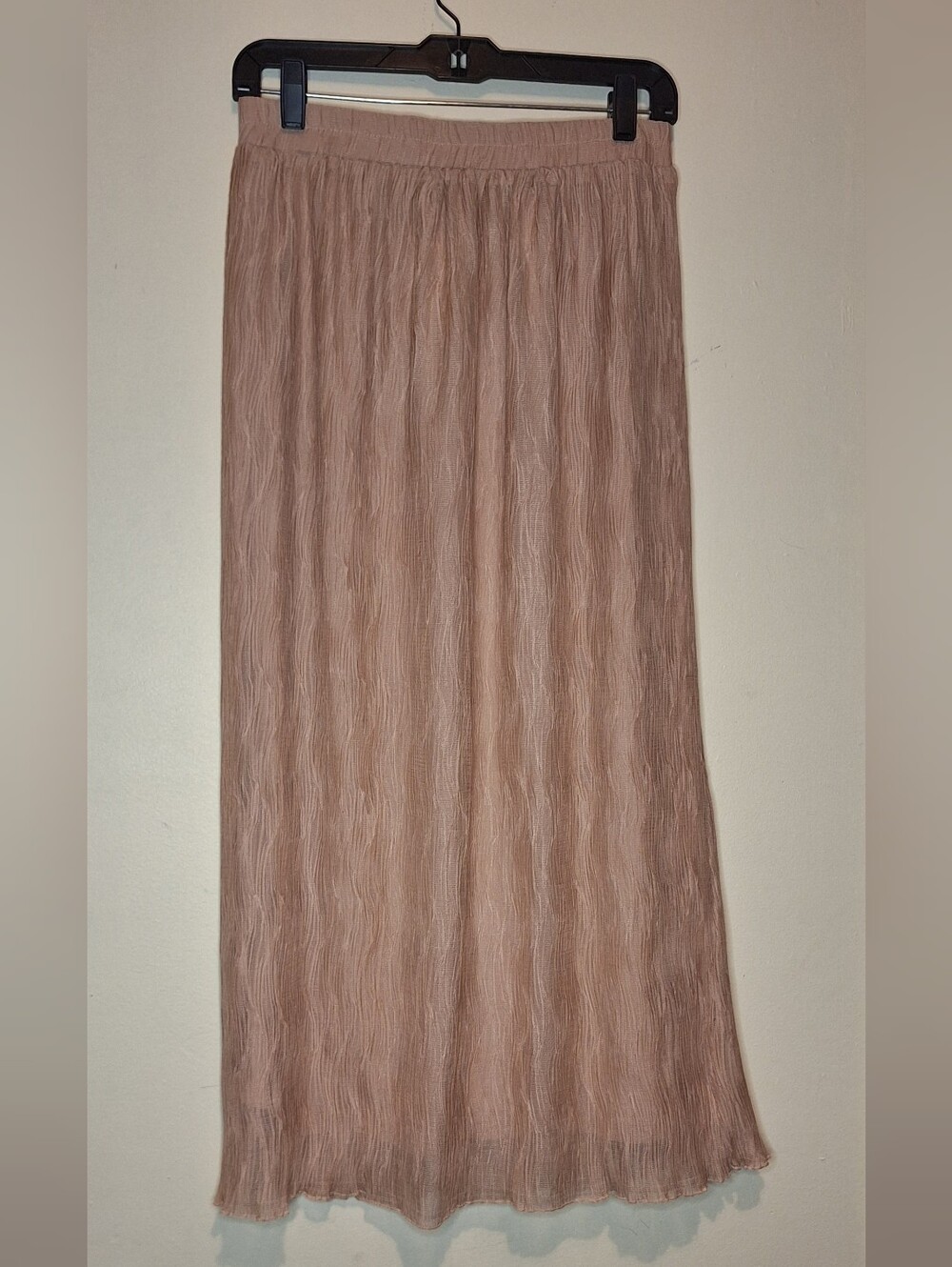 Women’s Crepe Maxi Skirt - Blush Peach Pink Sz Medium. NWT